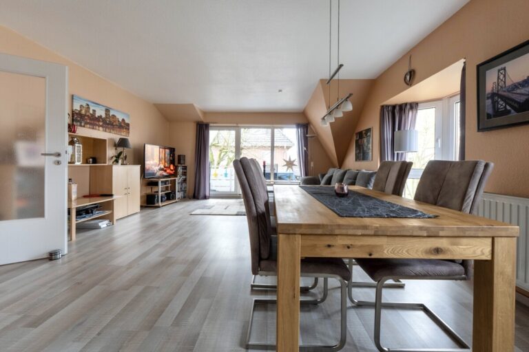 Wohn-/Koch-/Essbereich