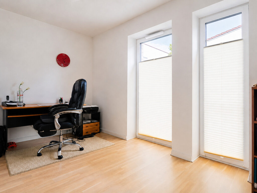 Büro-/ Gäste-/ Kinderzimmer