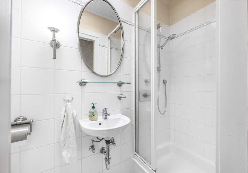 Badezimmer 2