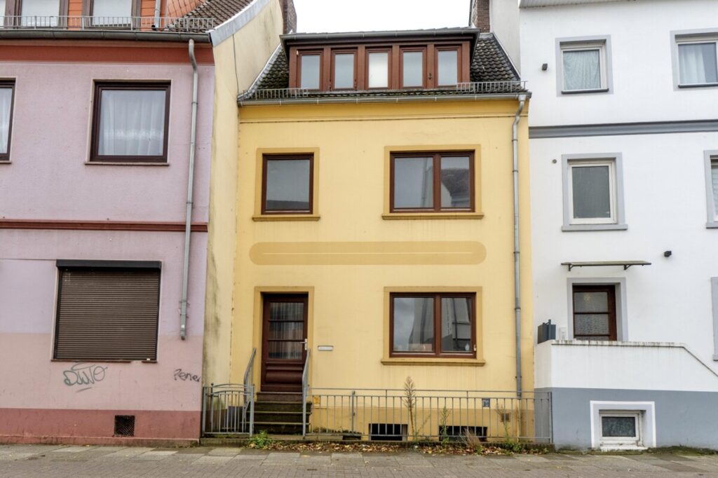 Außenansicht vor Sanierung