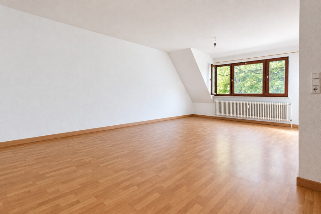Wohn-/ Esszimmer